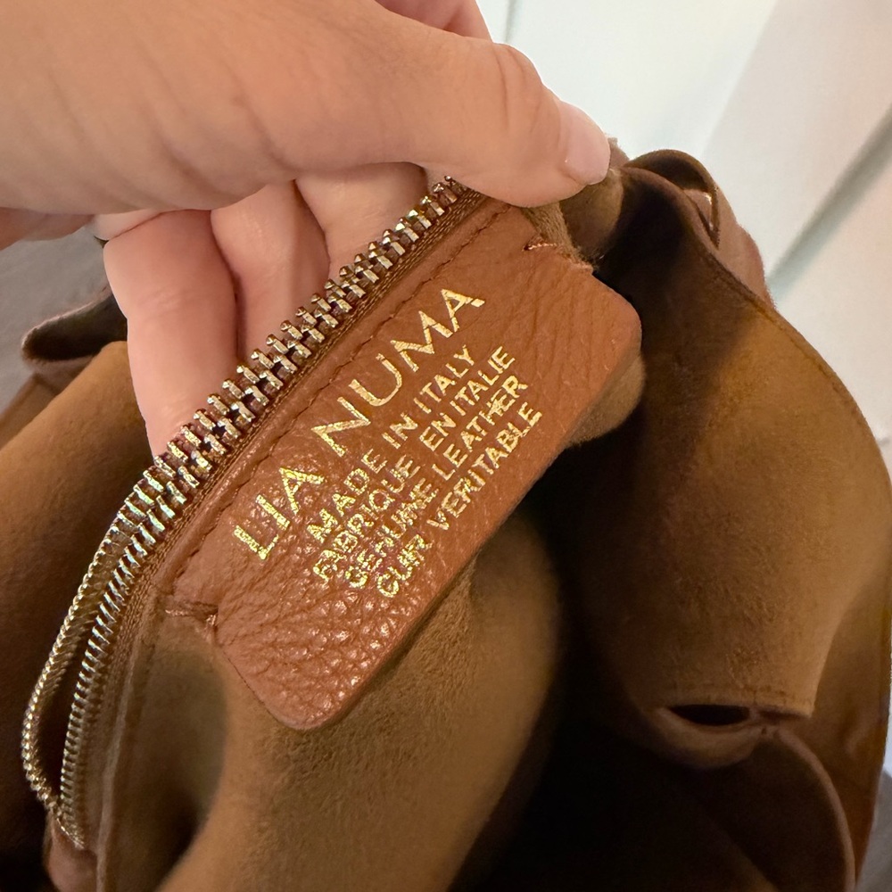Brown Woven Leather Tote Bag - Picture 4 of 15